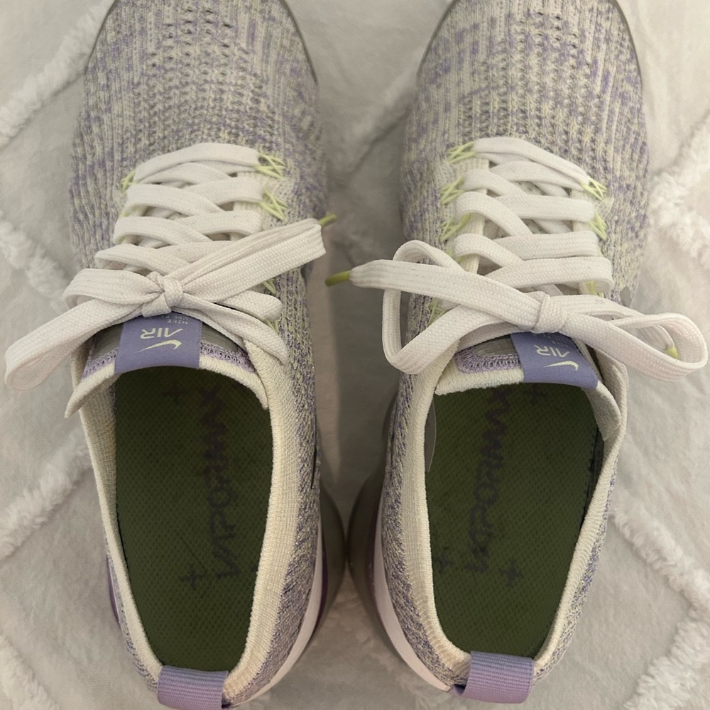 Nike Women's VaporMax Flyknit - White and Lavender. - Picture 5 of 7